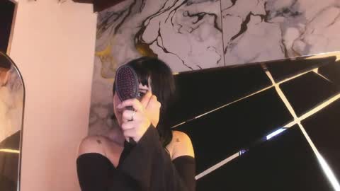 couple_in_heat_ online show from April 26, 2026, 11:52 am