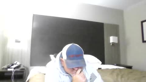 Ieathairytacos online show from September 29, 2025, 11:09 pm