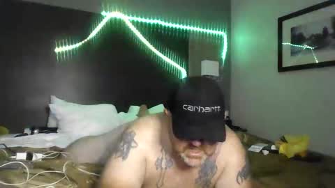 Ieathairytacos online show from October 19, 2025, 12:00 am