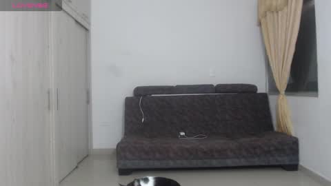 Snapshot of couple_sexandlove chatting on November 9, 2025, 1:59 am ALEJANDRO Y EMILY online show from November 9, 2025, 1:59 am