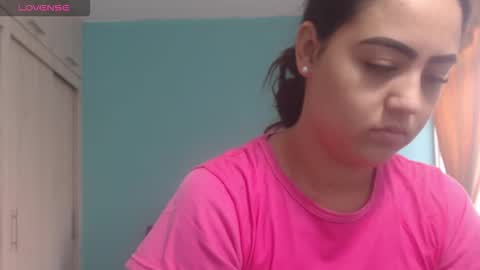 Snapshot of couple_sexandlove chatting on December 16, 2025, 12:10 pm ALEJANDRO Y EMILY online show from December 16, 2025, 12:10 pm