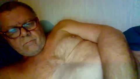 Snapshot of couples1234 chatting on December 1, 2025, 12:21 pm couples1234 online show from December 1, 2025, 12:21 pm