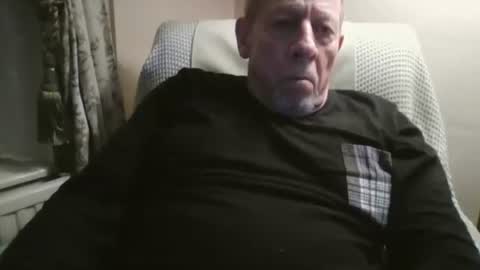 courieral1 online show from March 8, 2026, 6:55 pm