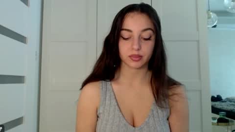 Courtney online show from May 1, 2026, 7:02 am