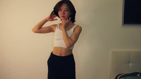 Yui online show from February 3, 2025, 10:58 am