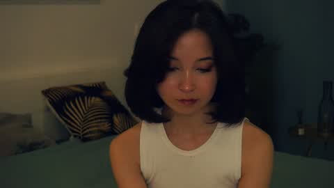 Yui online show from February 8, 2025, 10:07 am