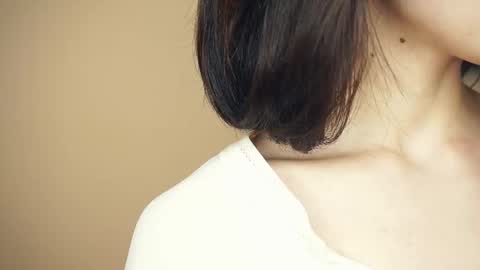 Yui online show from February 10, 2025, 1:33 pm