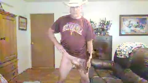Snapshot of cowboy_hardware chatting on January 6, 2026, 4:11 pm Cowboy Hardware online show from January 6, 2026, 4:11 pm