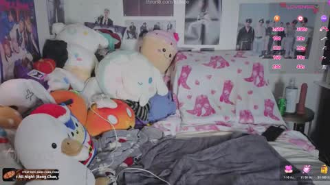 Snapshot of cowjuggie chatting on December 2, 2025, 1:00 am Katxce online show from December 2, 2025, 1:00 am