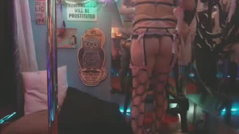 Snapshot of cpl4morethan1 chatting on October 12, 2025, 10:47 am cpl4morethan1 online show from October 12, 2025, 10:47 am