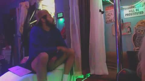 Snapshot of cpl4morethan1 chatting on October 31, 2025, 8:59 am cpl4morethan1 online show from October 31, 2025, 8:59 am