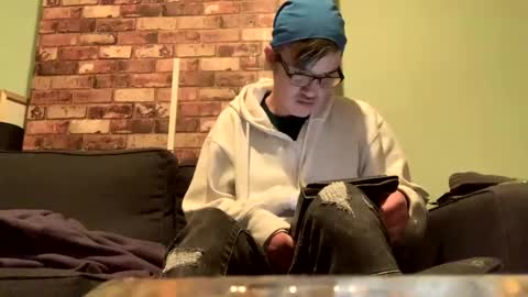 Snapshot of craigy1605 chatting on March 2, 2025, 5:58 pm Cre8 craigy1605 TikTok craig..gray online show from March 2, 2025, 5:58 pm