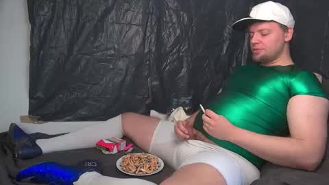 robin online show from December 19, 2025, 1:29 pm