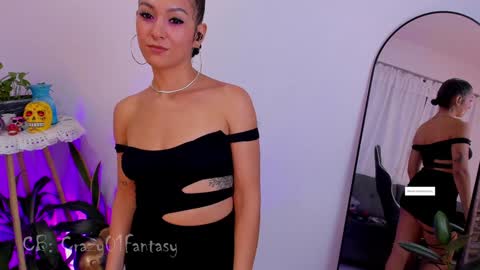 Laura  online show from January 26, 2025, 4:41 am