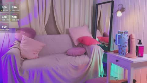 Snapshot of crazy__wine chatting on May 9, 2026, 10:48 pm Sonya online show from May 9, 2026, 10:48 pm