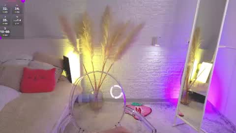Sonya online show from July 15, 2026, 10:15 pm