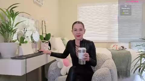 Snapshot of crazy_ass_stacy chatting on July 20, 2026, 1:24 pm Stacy 2pm to 6pm mon-fri 3 CAT online show from July 20, 2026, 1:24 pm
