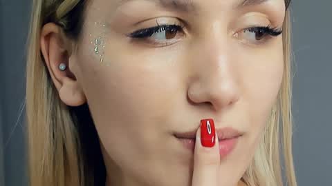 Emma online show from February 1, 2025, 5:28 am