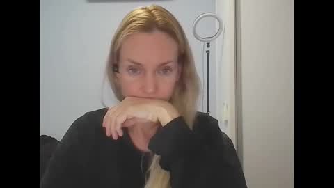 Anny online show from May 13, 2026, 12:08 am