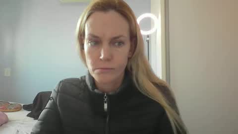 Anny online show from May 14, 2026, 12:34 pm