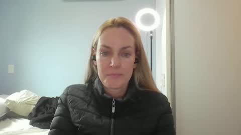 Anny online show from May 22, 2026, 12:22 pm