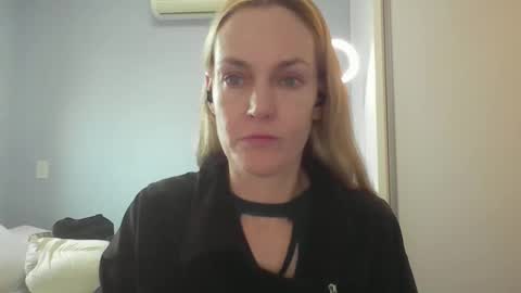 Anny online show from May 28, 2026, 10:45 am