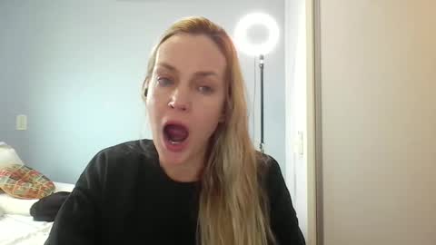 Anny online show from June 4, 2026, 10:54 am