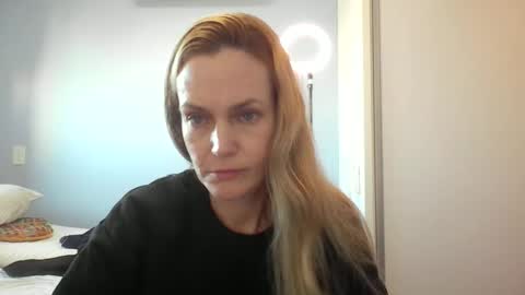 Anny online show from June 5, 2026, 10:43 am