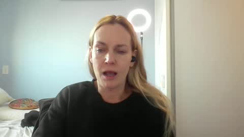 Anny online show from June 9, 2026, 10:49 am