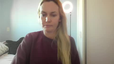 Anny online show from June 19, 2026, 12:31 pm