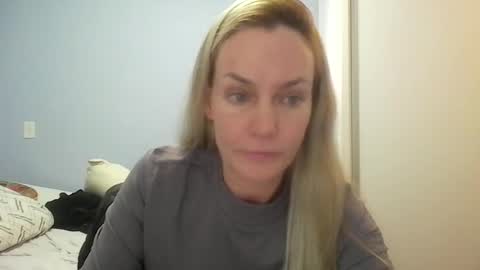 Anny online show from June 23, 2026, 12:36 pm