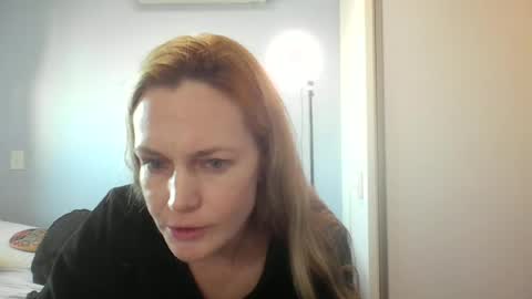 Anny online show from July 3, 2026, 10:54 am