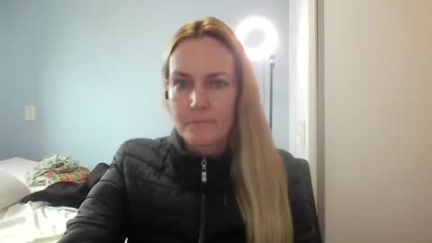 Anny online show from July 24, 2026, 12:25 pm