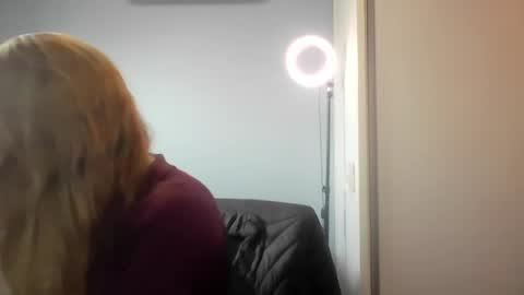 Anny online show from August 3, 2026, 10:54 am