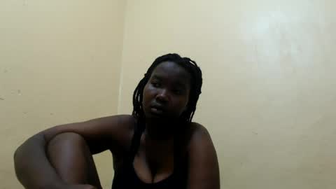 crazybitchlov online show from July 12, 2026, 4:47 am