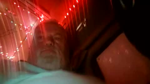 Snapshot of crazybob2001 chatting on November 2, 2025, 7:55 am crazybob2001 online show from November 2, 2025, 7:55 am