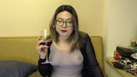 Snapshot of crazychika chatting on February 25, 2025, 5:25 pm Kelly online show from February 25, 2025, 5:25 pm