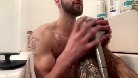 crazydill28 online show from December 4, 2025, 8:39 pm