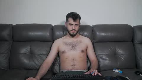 Snapshot of crazydom1 chatting on May 22, 2026, 9:42 pm Crazy online show from May 22, 2026, 9:42 pm