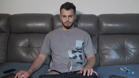 Crazy online show from July 3, 2026, 8:37 pm