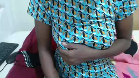 Snapshot of crazyebonie chatting on October 15, 2025, 7:14 pm Ebonie online show from October 15, 2025, 7:14 pm