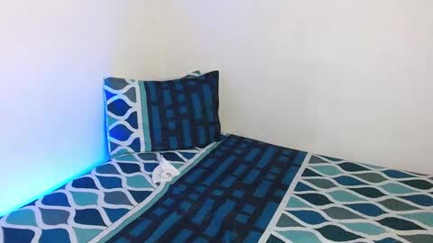 Snapshot of crazyfantasies_ chatting on January 24, 2025, 3:32 am Mely online show from January 24, 2025, 3:32 am