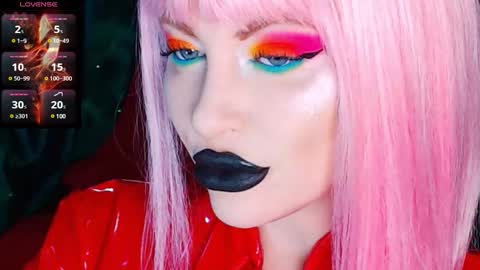 Snapshot of crazypinkyball chatting on December 27, 2024, 11:50 am Roxy online show from December 27, 2024, 11:50 am