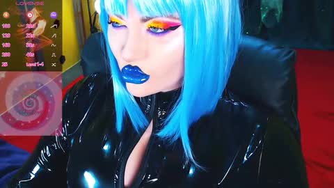 Snapshot of crazypinkyball chatting on October 24, 2025, 2:02 pm Roxy online show from October 24, 2025, 2:02 pm