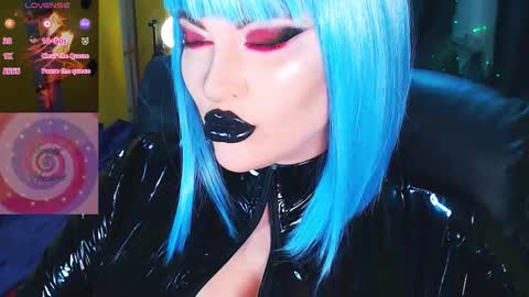 Snapshot of crazypinkyball chatting on November 4, 2025, 2:38 pm Roxy online show from November 4, 2025, 2:38 pm