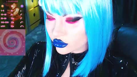 Snapshot of crazypinkyball chatting on November 15, 2025, 2:35 pm Roxy online show from November 15, 2025, 2:35 pm