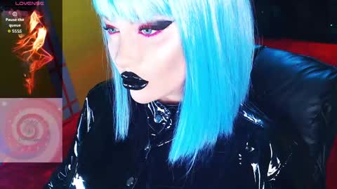 Roxy online show from May 6, 2026, 8:41 am