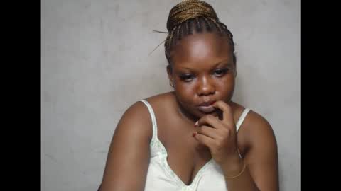 crazyslut17 online show from October 2, 2025, 7:54 pm