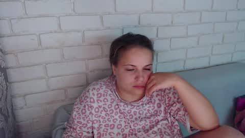 Snapshot of crazyy_girl_ chatting on December 4, 2025, 6:16 pm Crazyy Girl online show from December 4, 2025, 6:16 pm