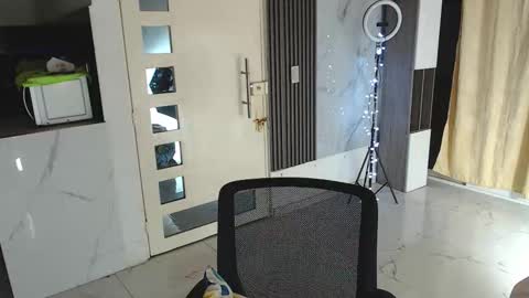 Bull online show from March 17, 2026, 7:33 am